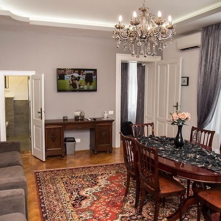 Weidner Apartments 锡比乌 外观 照片